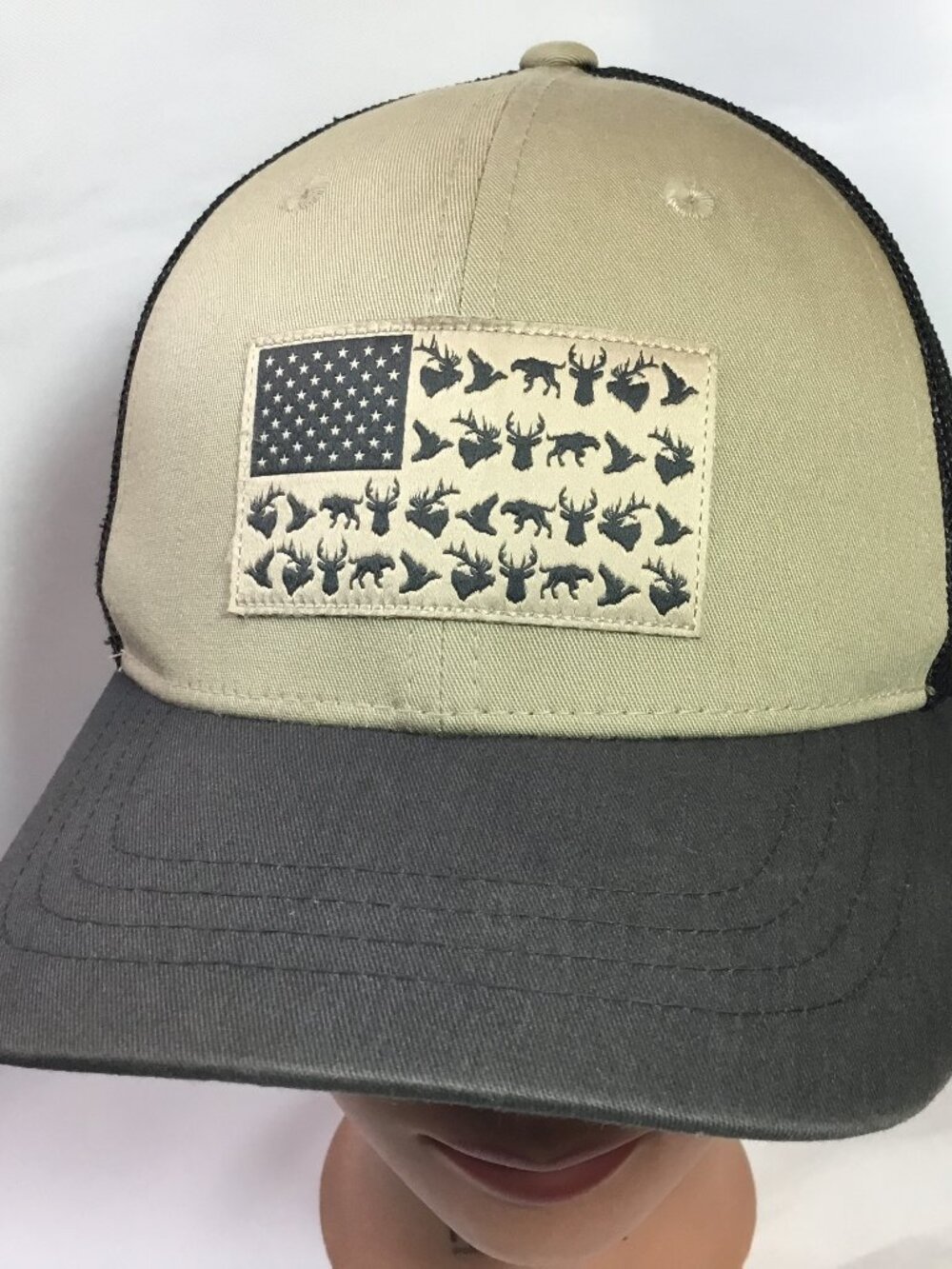 Columbia PHG Game Flag Mesh Yupoong Youth Snapback